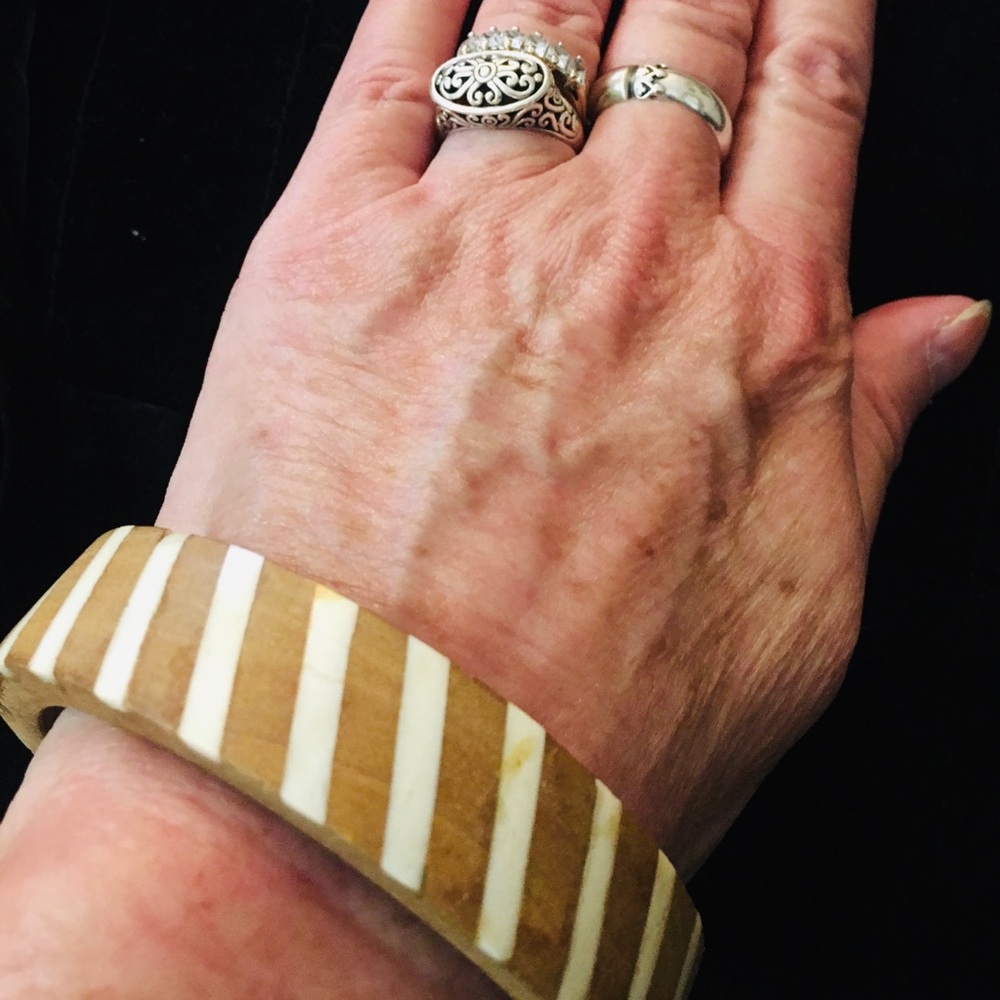 Wooden Mother of Pearl Inlay Bangle Bracelet